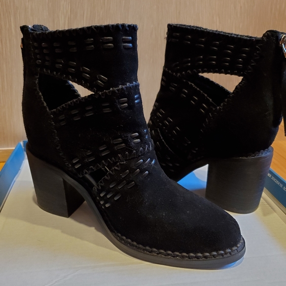 Sbicca Jossly Black Boots / Booties - Picture 5 of 7